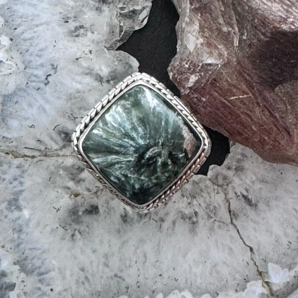 Sterling Silver Southwestern Style Square Serpentine Ring Size 8 For Women